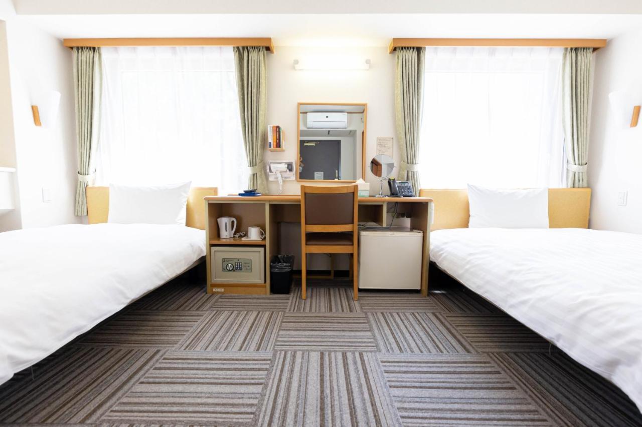 Toyoko Inn Hokkaido Sapporo Susukino Junction Bagian luar foto